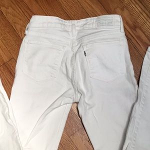 Levi’s 711 Skinny